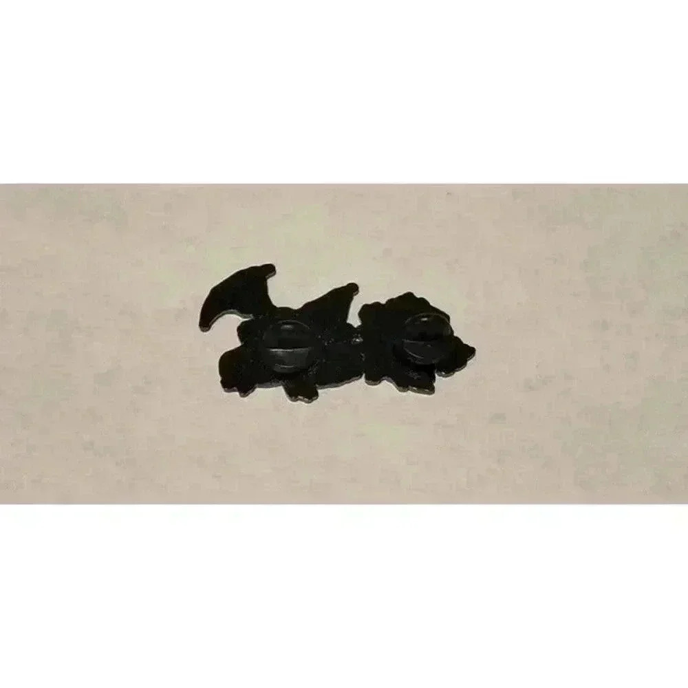 Inferno's Glory: Pokemon Base Set Charizard Extended Art Enamel Pin - Picture 4 of 4